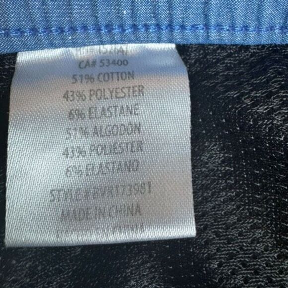 Valor Collective boys size medium hybrid board shorts - Picture 5 of 5